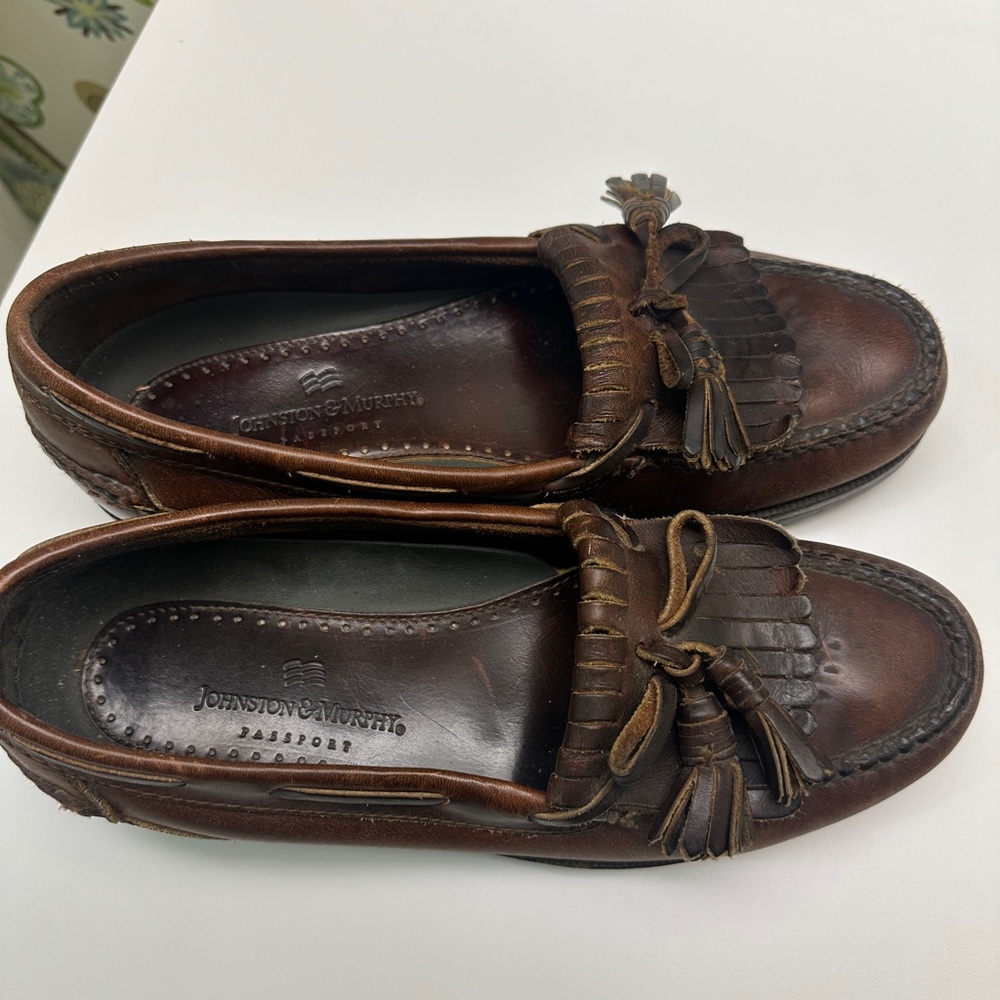 Johnston & Murphy Dark Brown Tassel Loafers - Size 8.5